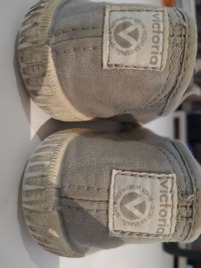 Zapatillas Victoria grises - Talla 40