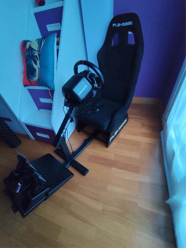 Playseat Evolution - NUEVO
con volante para XBOX