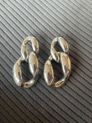 Pendientes Plateados- Diseño Cadena