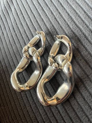 Pendientes Plateados- Diseño Cadena