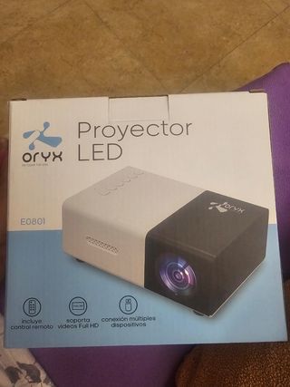 Proyector LED Oryx E0801 nuevo a estrenar