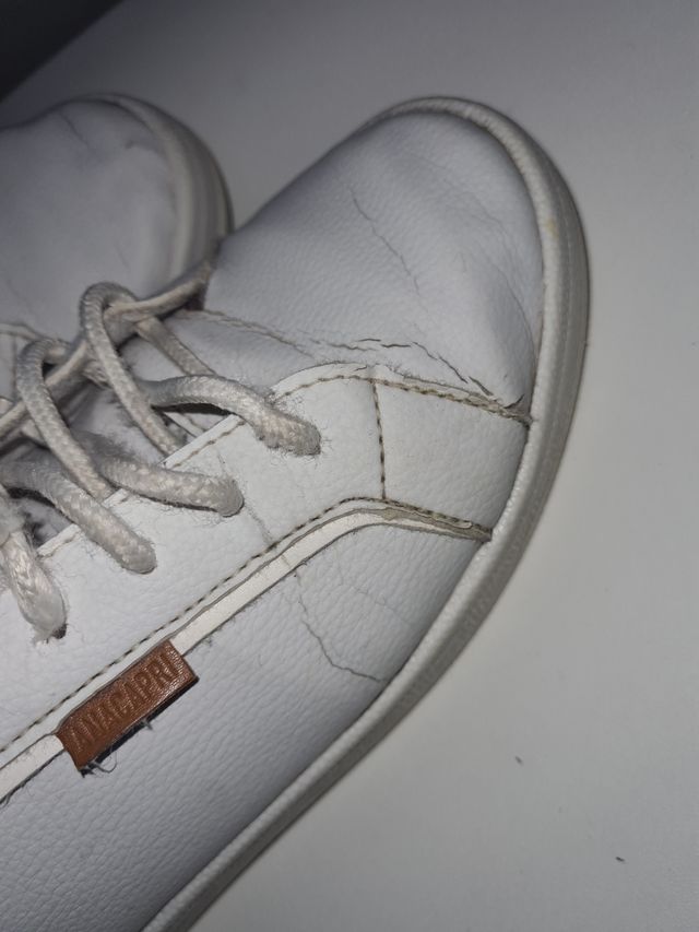 Zapatillas blancas