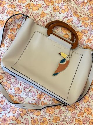 Bolso Parfois beige asa madera