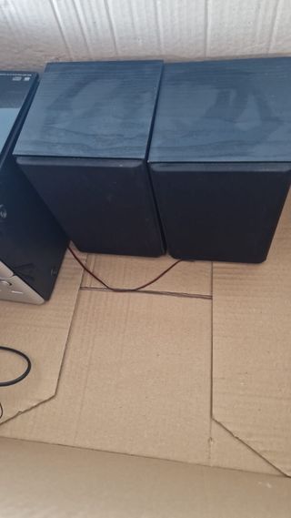 Minicadena LG - Sistema de Audio Portátil