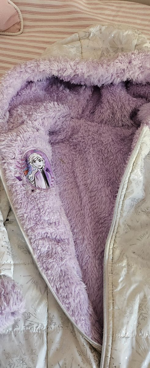 Abrigo Frozen niña 7-8 años