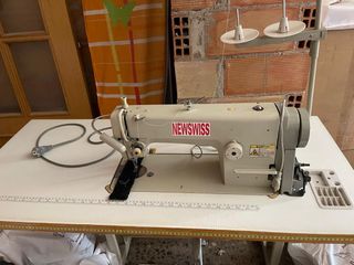 Máquina coser industrial Newswiss