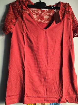 Top Naf Naf rosso taglia XS