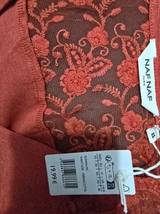 Top Naf Naf rosso taglia XS