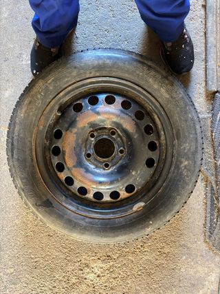 Rueda repuesto coche 195/60/15