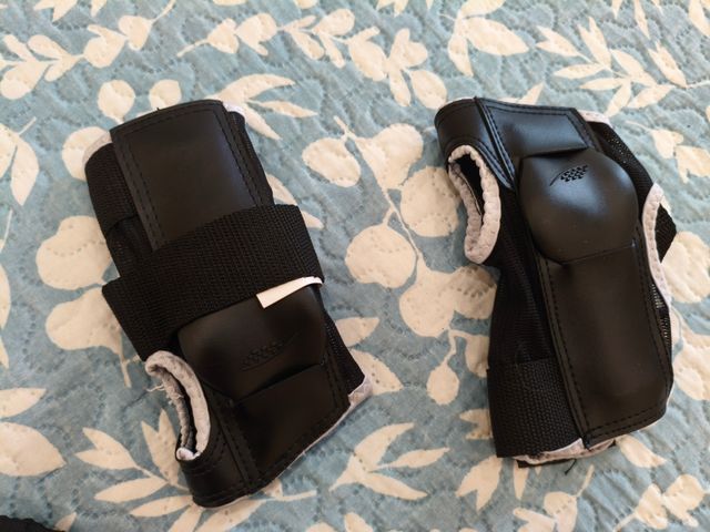 Rodilleras, coderas y muñequeras Powerslide