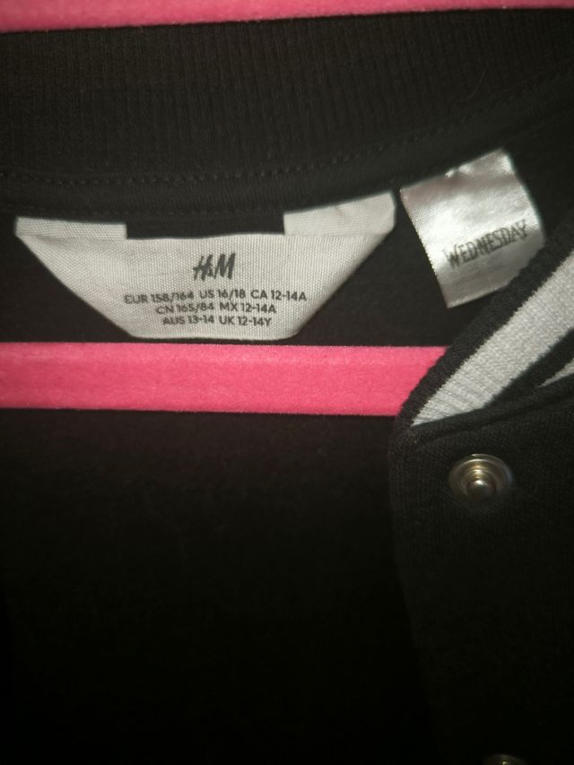 Chaqueta Wednesday Addams negra