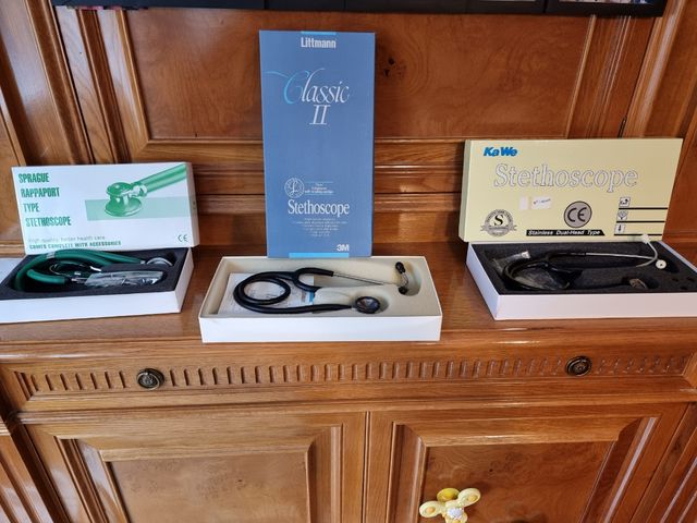 3 Fonendos: Littmann, Sprague, KaWe