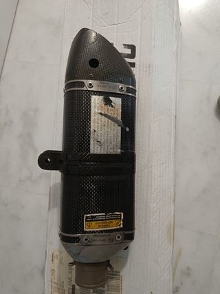 Escape Akrapovic KTM - fibra de Carbono original