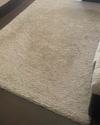 Alfombra Beige - poliéster  pelo corto