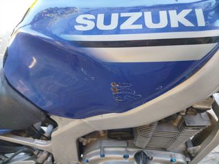 Suzuki GS 500 - 2002