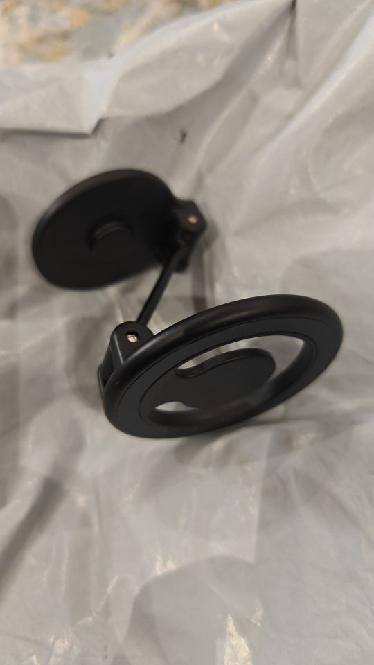 Soporte magnético para móviles carga inalambrica