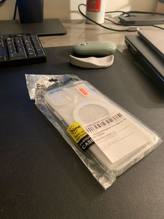 Funda iPhone 13 Pro Max transparente magsafe