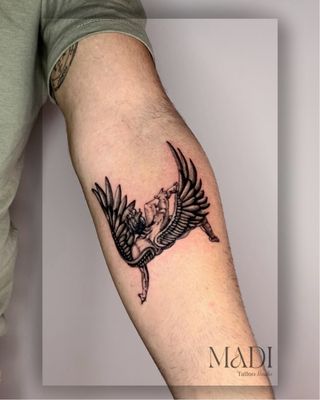 Diseño de tatuajes elegantes y personlizados