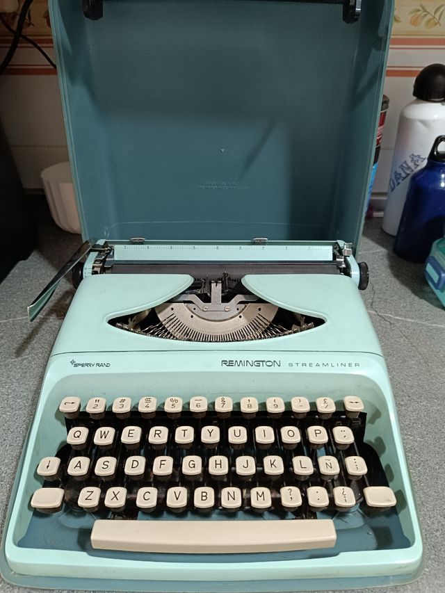 Remington Streamliner: Máquina de escribir vintage