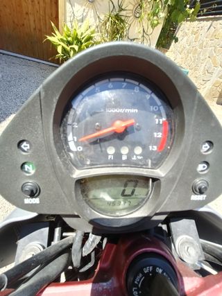 Kawasaki ER-6n 650cc - 2006 con 45337km,etiqueta C