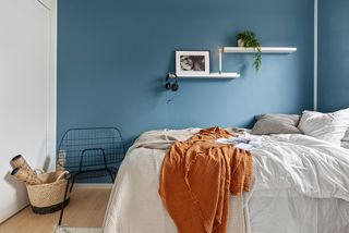 Se alquila habitación