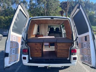 Volkswagen T4. 1.9 TD 