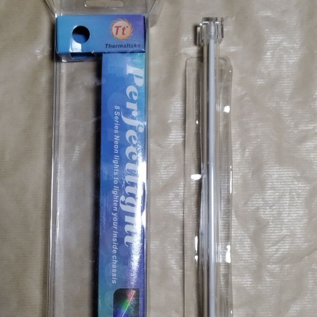 Luz neón PC - 30cm Thermaltake Perfectlight