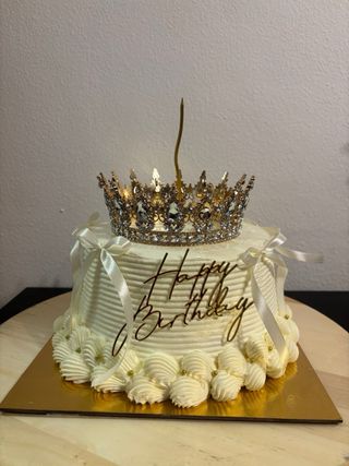 Tartas, tortas, cupcakes, mesa de dulces, catering