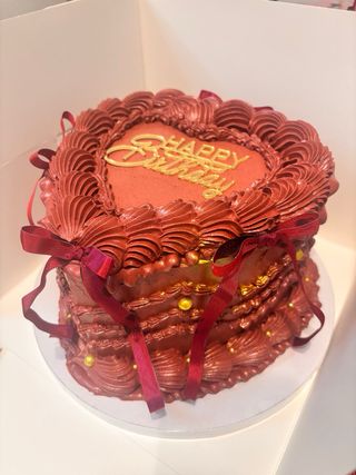 Tartas, tortas, cupcakes, mesa de dulces, catering