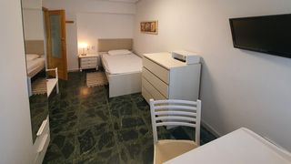 Alquiler de habitación en piso compartido.