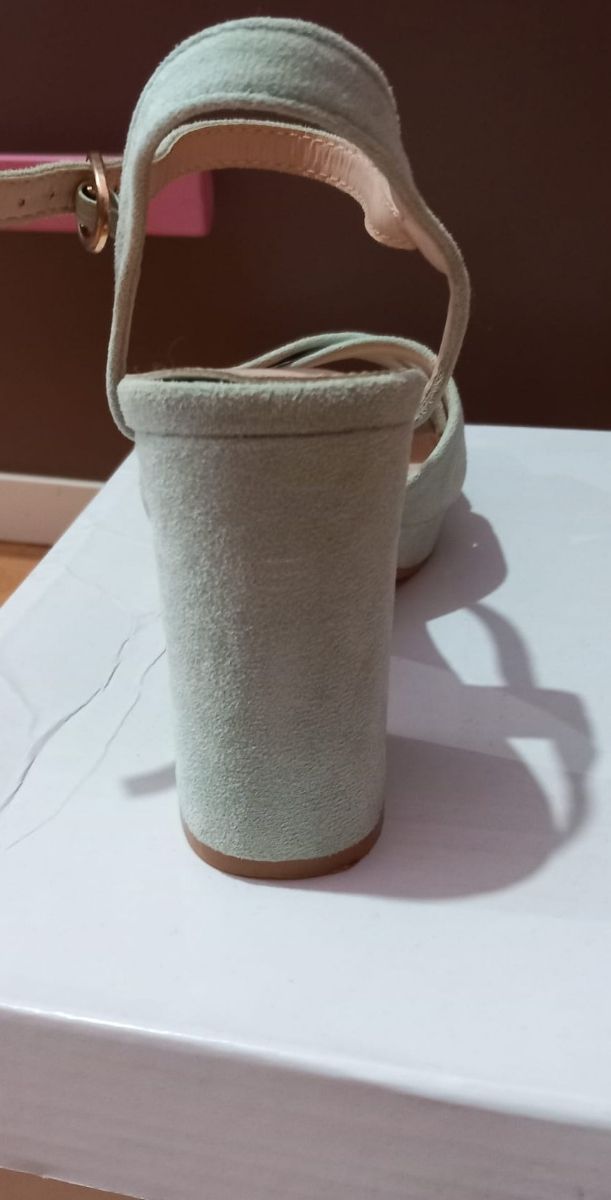 Sandalias tacón verde - Elegantes