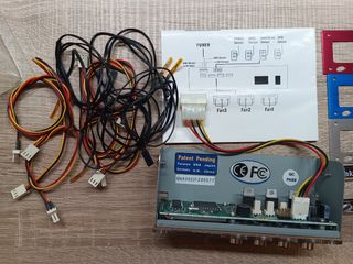 Controlador de ventiladores PC Akasa 5,25" molex
