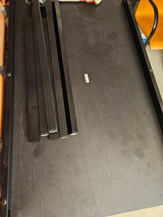 Mesa Ikea Tarendo negra