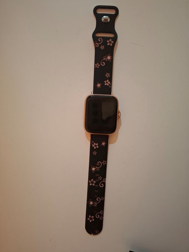 Smartwatch Denver Rosa. Precio negociable