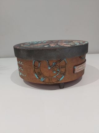 Caja redonda steampunk madera