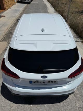 Ford Focus 2022 ST LINE