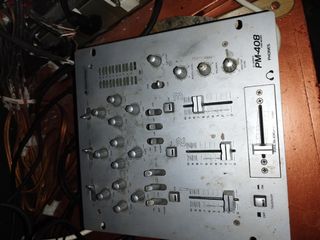 Mesa mezclas OMNITRONIC PM-408
