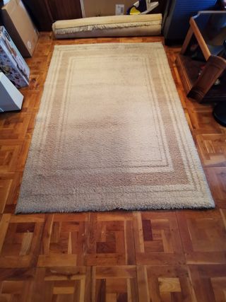 Alfombra lana beige artesana Val de San Lorenzo