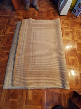 Alfombra lana beige artesana Val de San Lorenzo