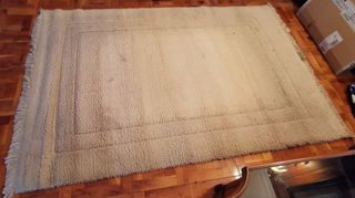 Alfombra lana beige artesanal