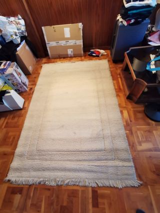 Alfombra lana beige artesanal