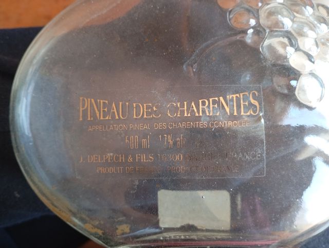 Botella Pinchos colección.escucho tú oferta