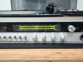 Tocadiscos BETTOR EF-380