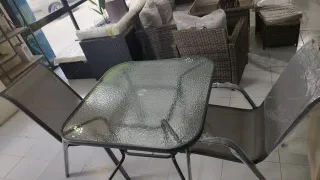 SUPER OFERTA MESA EXTERIOR CRISTAL Y CUATRO SILLAS