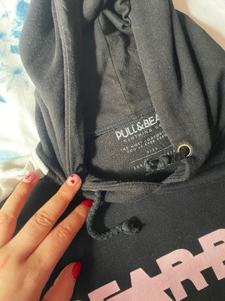 Camiseta Pull & Bear negra | Talla L