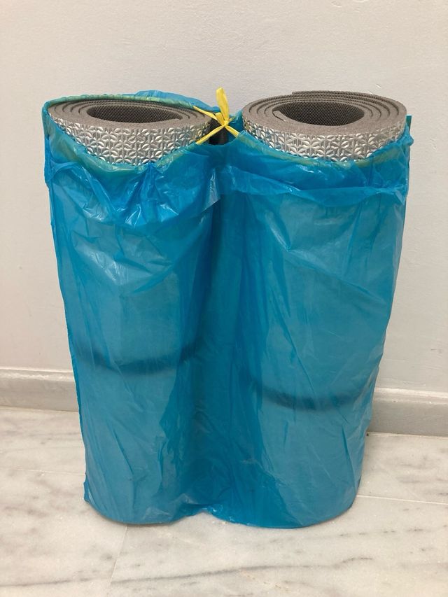 Tienda 2 pers. + 2 colchonetas camping