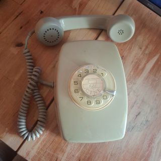 Teléfono antiguo años 70-80