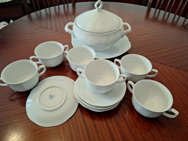 JUEGO DE CONSOME PORCELANA - ALLEGRO