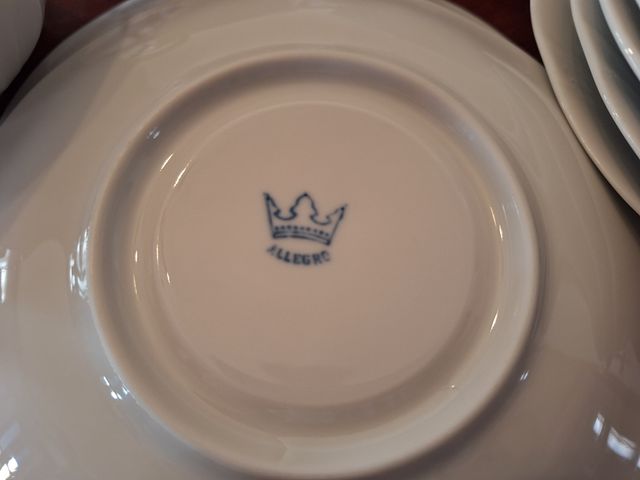 JUEGO DE CONSOME PORCELANA - ALLEGRO