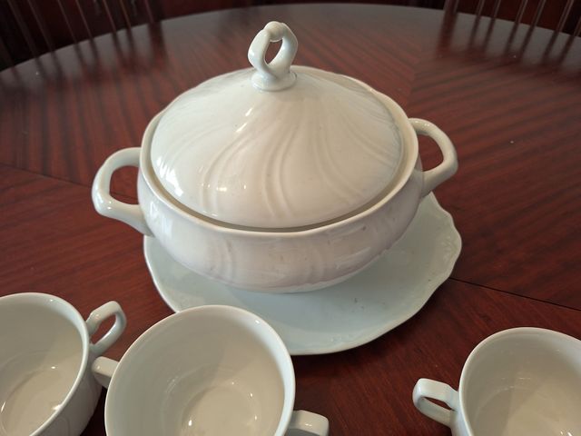 JUEGO DE CONSOME PORCELANA - ALLEGRO